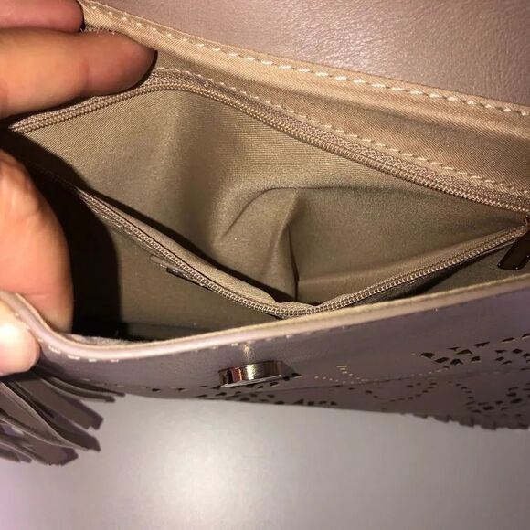 3AM Forever Tan Boho Floral Laser Cut Design Gold Chain Shoulder Bag - Picture 7 of 10